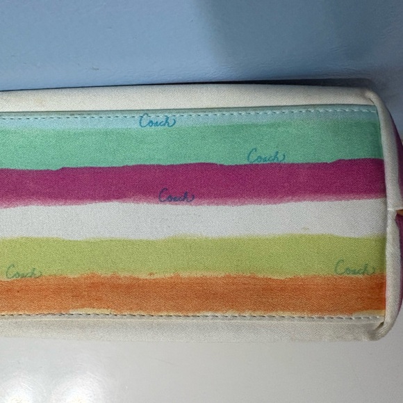 🧡 COACH HAMPTON WATERCOLOR STRIPED w/ CREED … ABSOLUTELY ADORABLE 🧡 - Picture 8 of 8